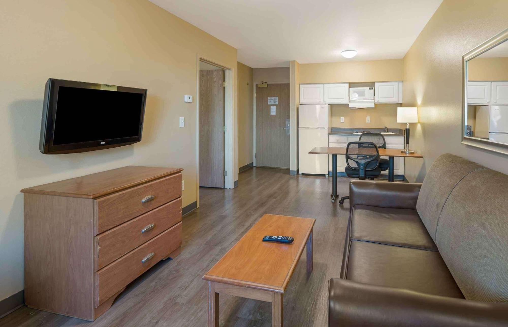 Extended Stay America Suites - Juneau - Shell Simmons Drive Exterior photo